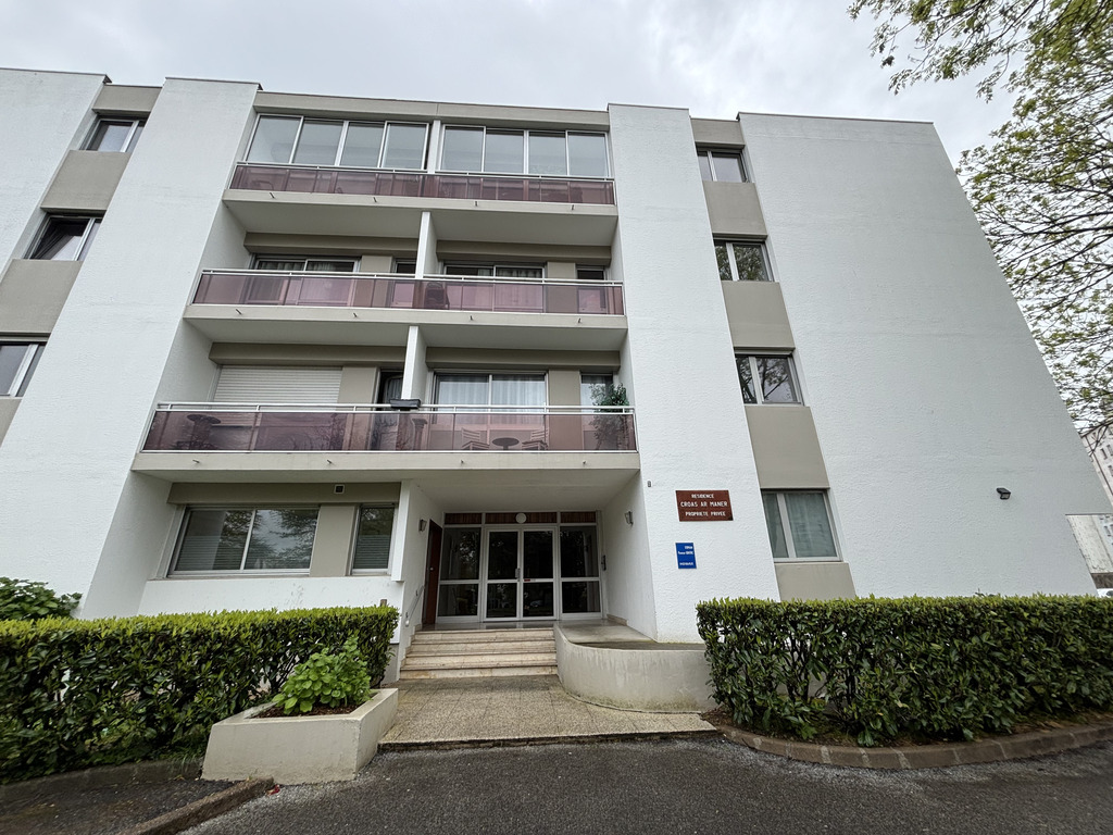 A LOUER. Libre immédiatement, QUIMPER, Quartier de Prat Maria, Studio de 26 m² Rénové avec Balcon