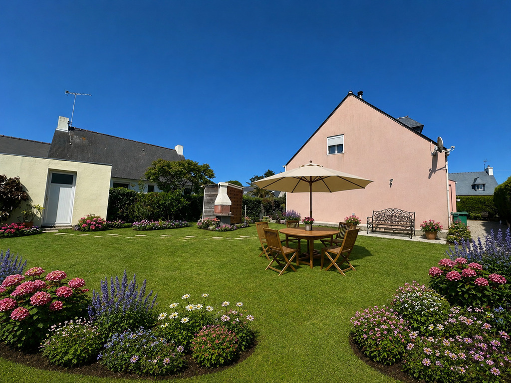 Audierne Centre – Lumineuse & Familiale Maison avec Vie de Plain-Pied & Jardin de 1000 m²