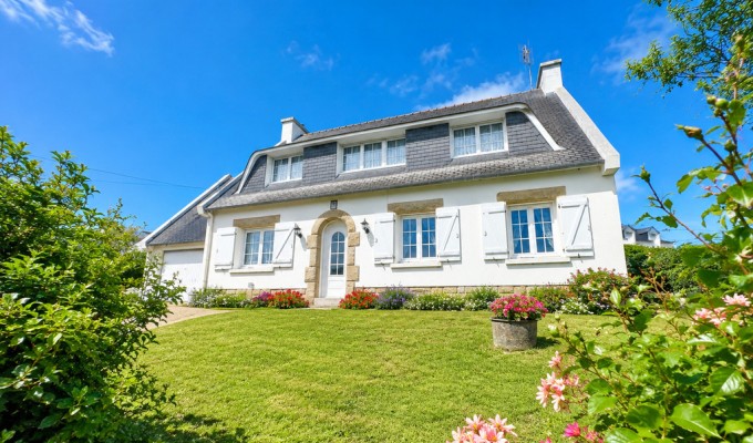 Cap Sizun – Plouhinec – Chaleureuse Maison avec Vue Mer & La Plage à Pied.
