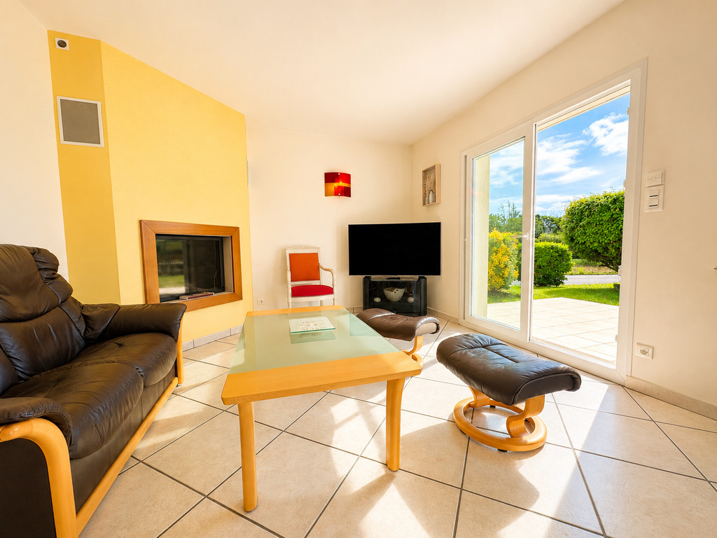 Plouhinec – Vue Mer & Lumineuse Contemporaine Avec Double Garage & Dépendance