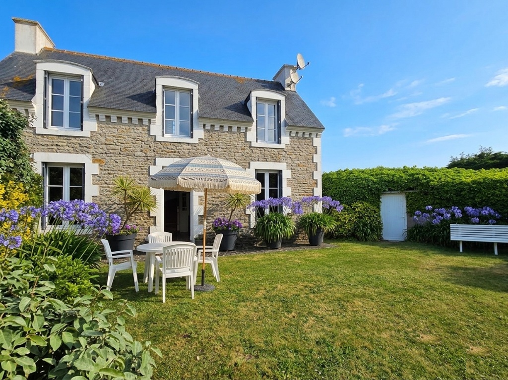 Le Guilvinec, Ravissante Maison de Pêcheur & Sa Maison d’amis attenante ,Garage & Jardin Clos
