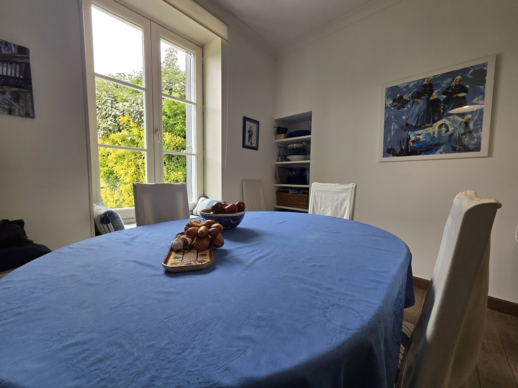 Le Guilvinec, Ravissante Maison de Pêcheur & Sa Maison d’amis attenante ,Garage & Jardin Clos