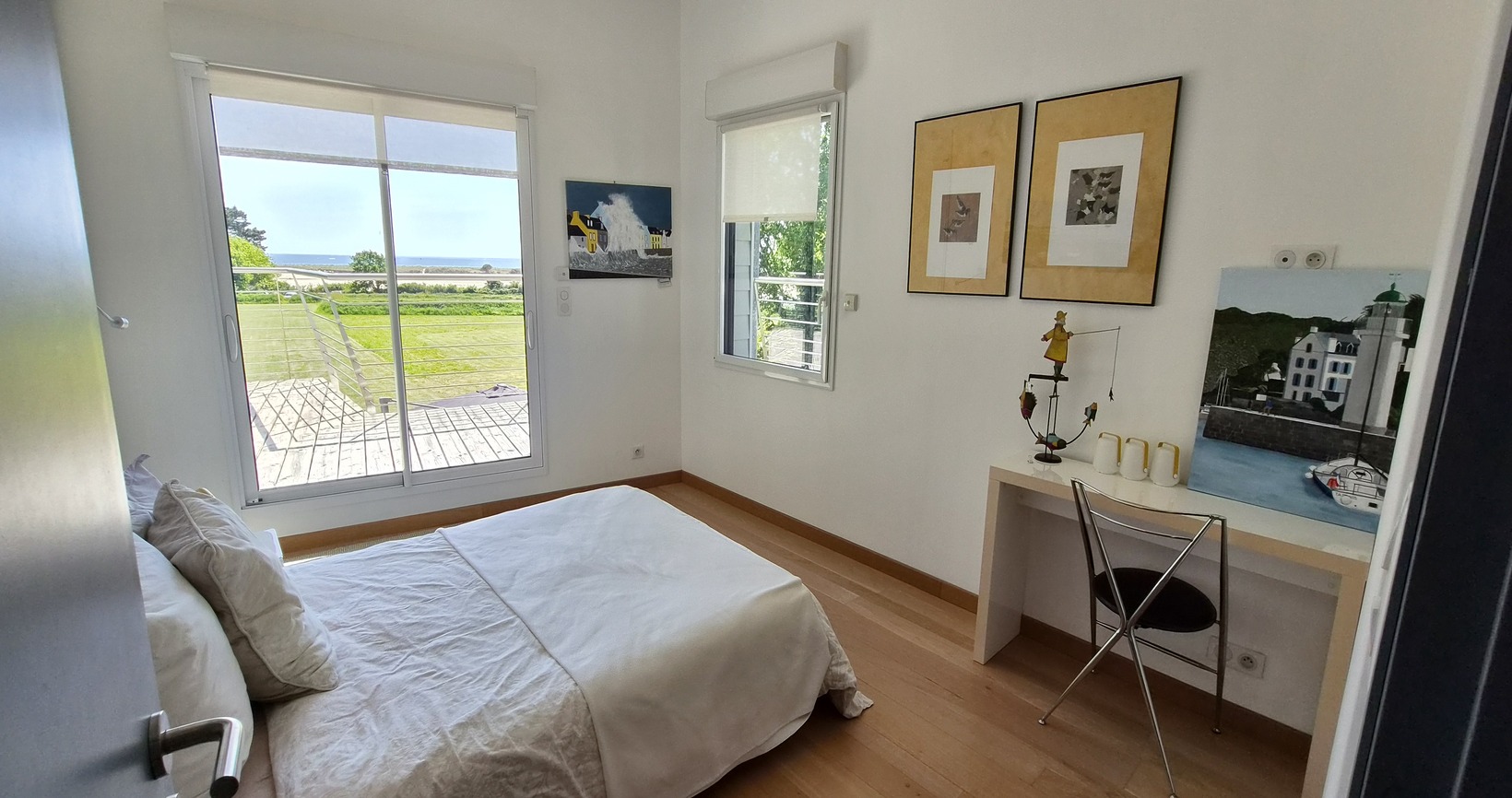 Bénodet – Vue MER pour Cette Élégante Contemporaine de 180m² & 5 Chambres