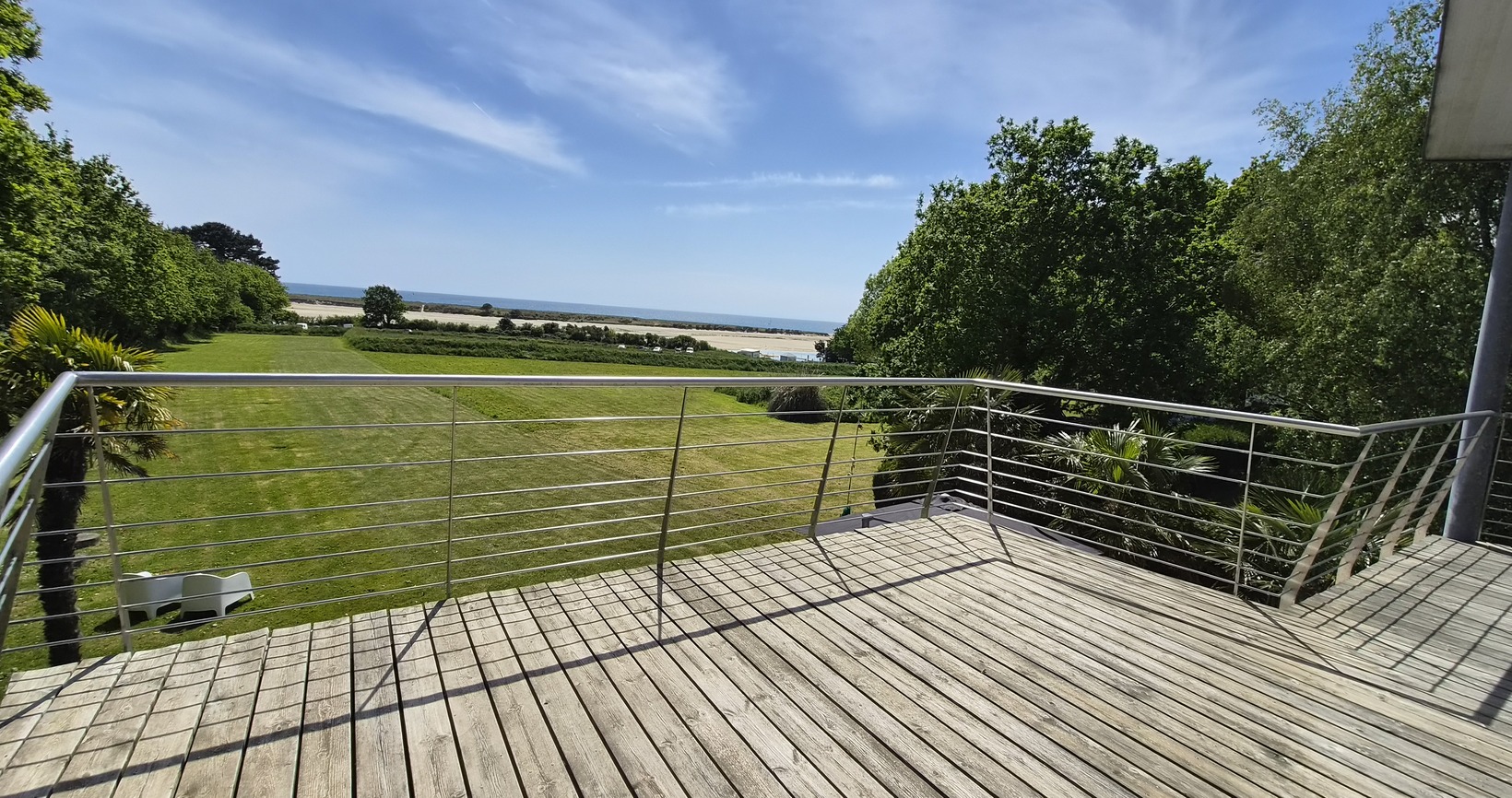 Bénodet – Vue MER pour Cette Élégante Contemporaine de 180m² & 5 Chambres