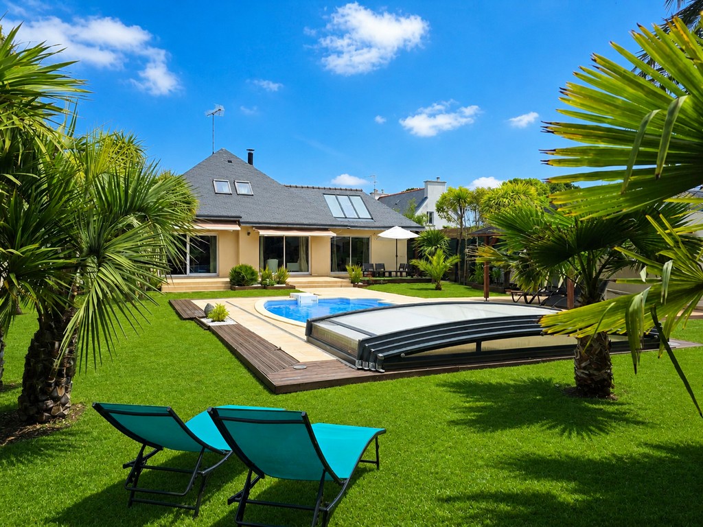 Loctudy – Contemporaine Avec Piscine & son Jardin Paysager, à Quelques Pas de La Plage & Proche du Port.