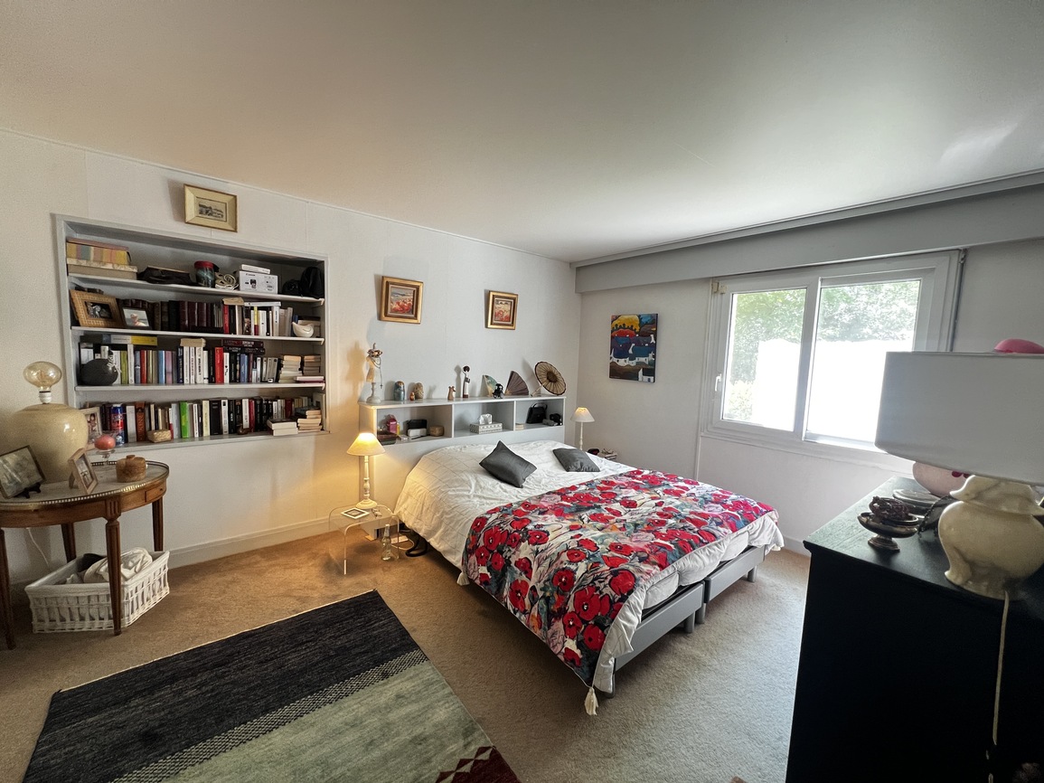 Ploemeur – L’Improbable & Qualitative Maison d’Architecte Plain-Pied (215m²) Sur Parc Arboré de 8000m²