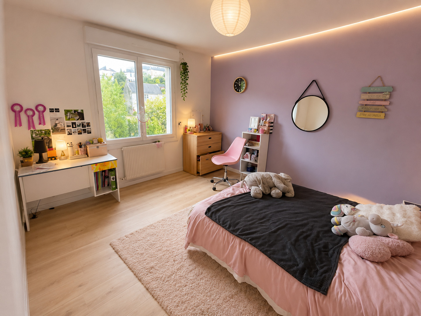 Exclusivité Agence , Centre ville à Pieds Pour Généreuse Traditionnelle ( 200m²)  Rénovée Avec Double Garage & Jardin