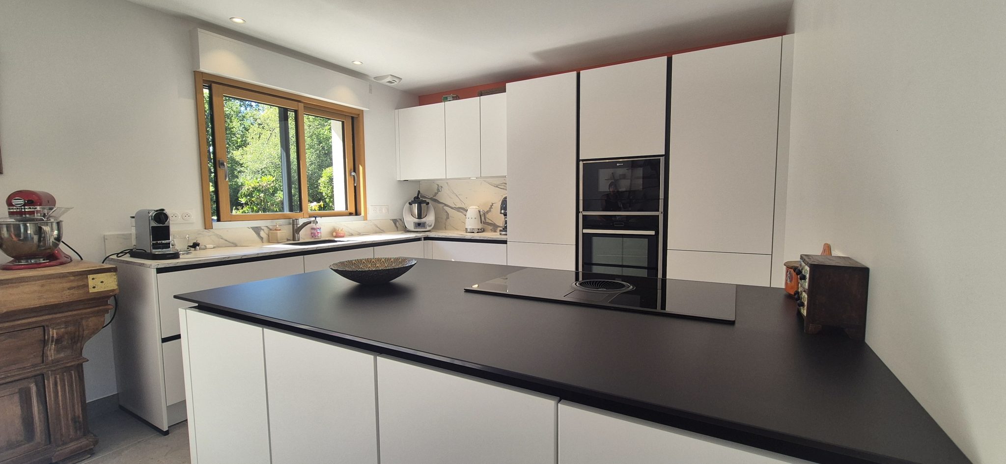 Beg Meil – Maison Entièrement Rénovée Avec Goût, Plage à Pied, 5 Chambres