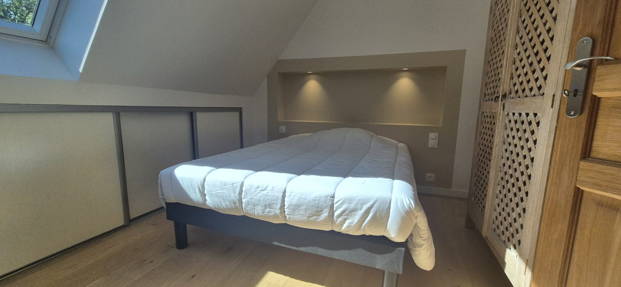 Beg Meil – Maison Entièrement Rénovée Avec Goût, Plage à Pied, 5 Chambres