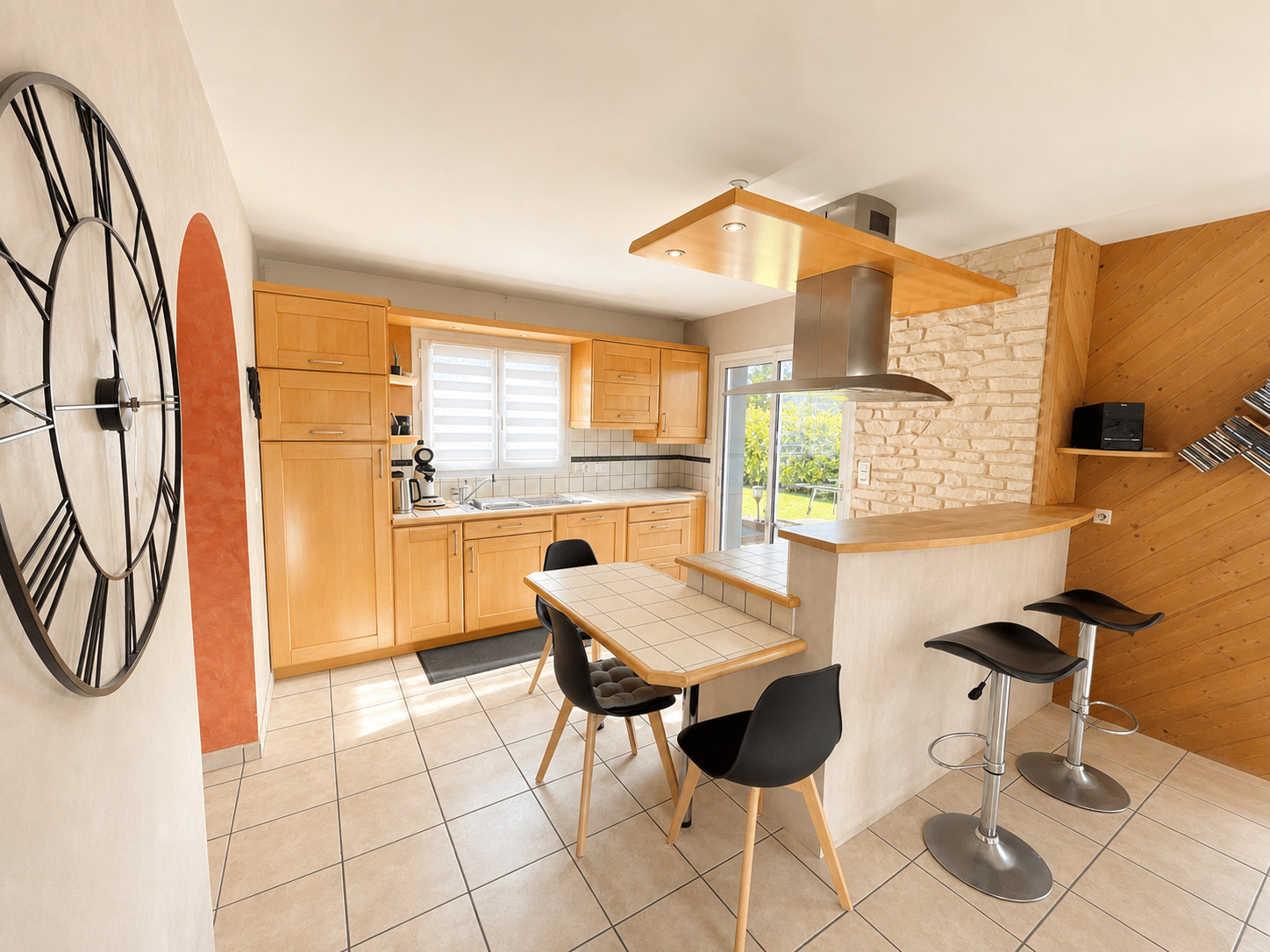 Exclusivité Agence , Quimper ,  La Ville à La Campagne Pour L’Elégante Contemporaine  & Son Vaste Jardin (1400m²)