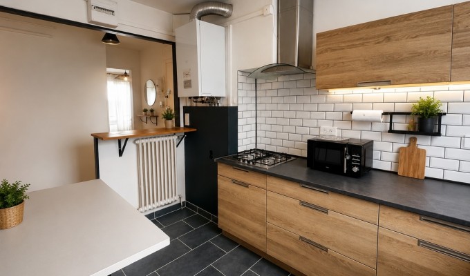 Lorient  – L’Appartement Traversant & Lumineux (57 m²) avec Garage Box, Cave & Parking