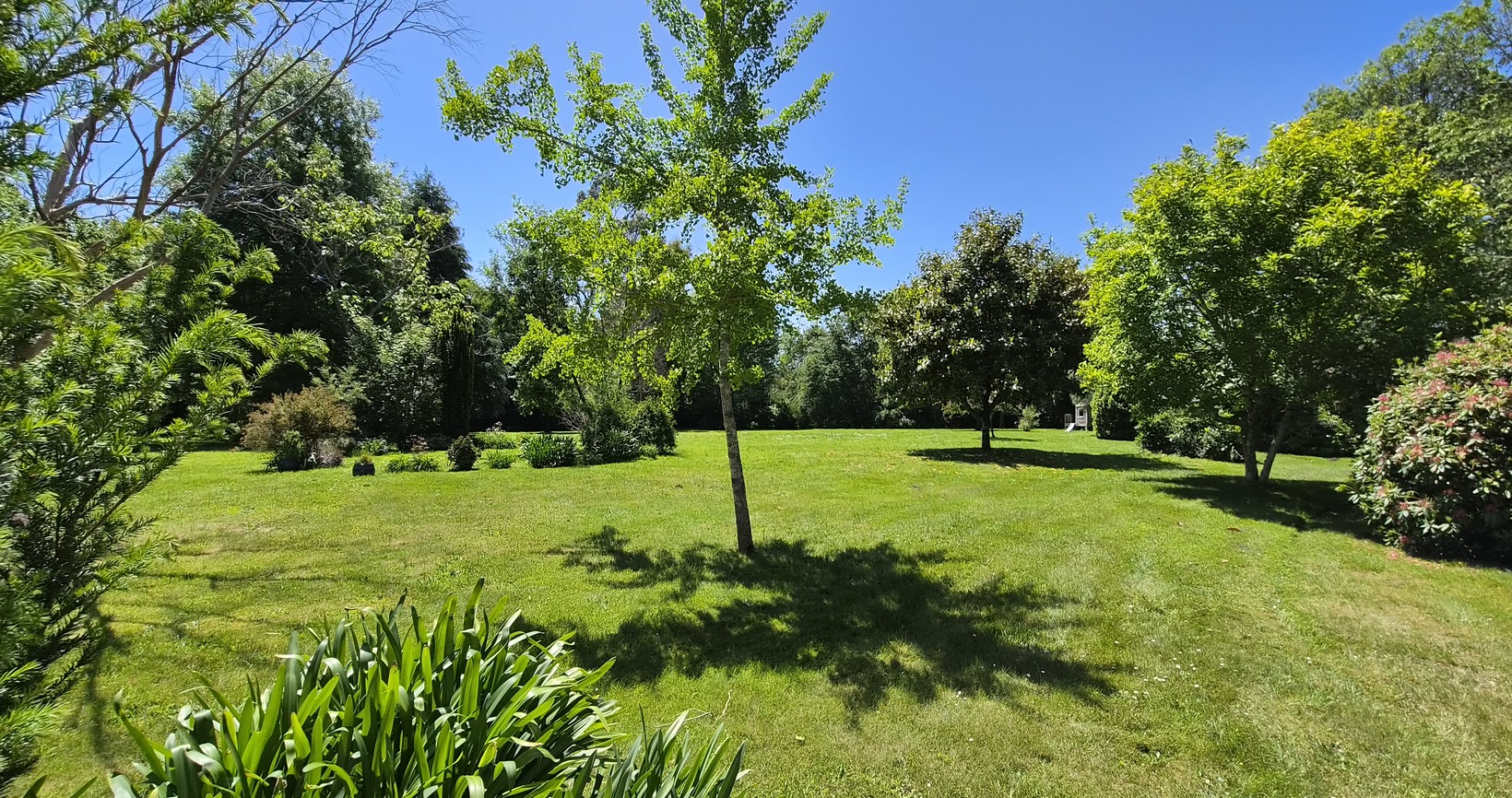 Gouesnach- L’Authentique Maison Familiale de 244m² Sur Parc Arboré d’1 Hectare & Sans Vis-À-Vis