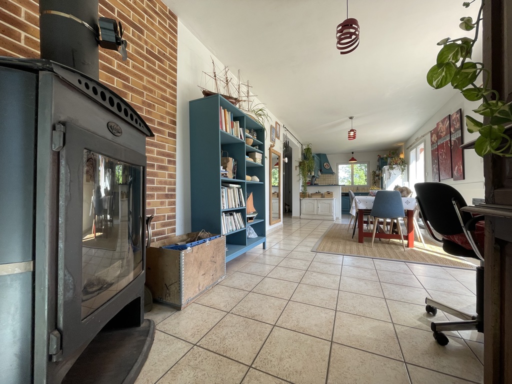 Douarnenez “Le Juch” – Maison Familiale avec Vie de Plain-Pied sur Terrain d’Exception avec Etang