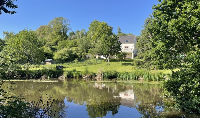 Douarnenez “Le Juch” – Maison Familiale avec Vie de Plain-Pied sur Terrain d’Exception avec Etang