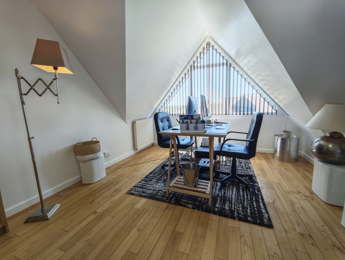 Quimper Sud – Maison Contemporaine aux Prestations Qualitatives & Soignées sur Terrain de 1000 m2.