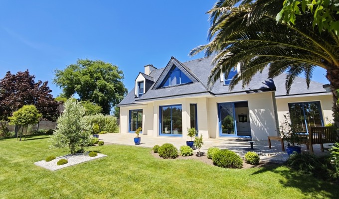 Quimper Sud – Maison Contemporaine aux Prestations Qualitatives & Soignées sur Terrain de 1000 m2.