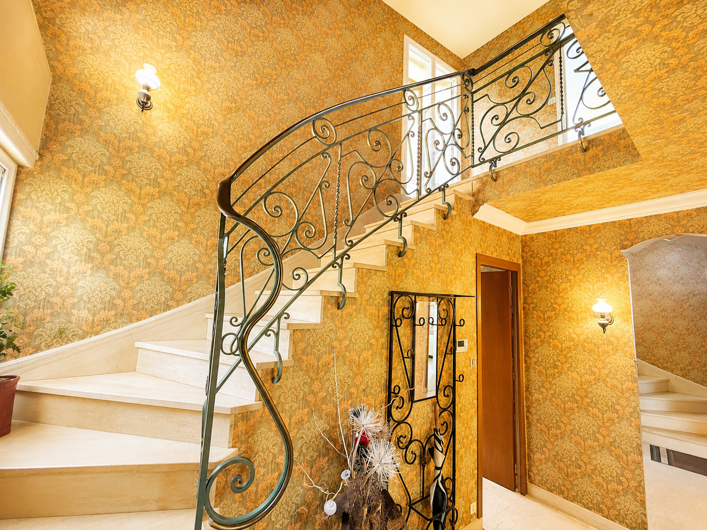 Quimper 10mn, Fort Potentiel Pour  Maison traditionnelle (135m²) & Son Vaste Jardin (2600m²)