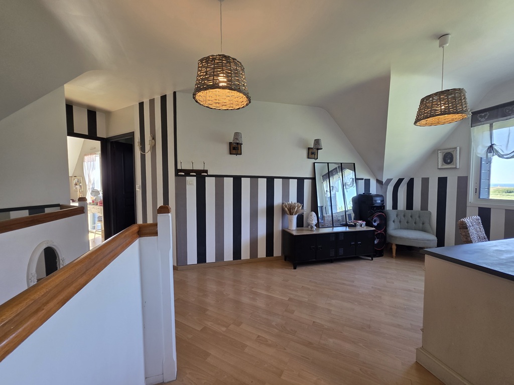 Penmarch, VUE MER de Toutes les Pièces, Maison Contemporaine 4 Chambres Avec Jardin Clos