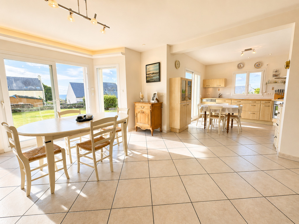 Plouhinec – Vue Mer & Lumineuse Contemporaine Avec Double Garage & Dépendance