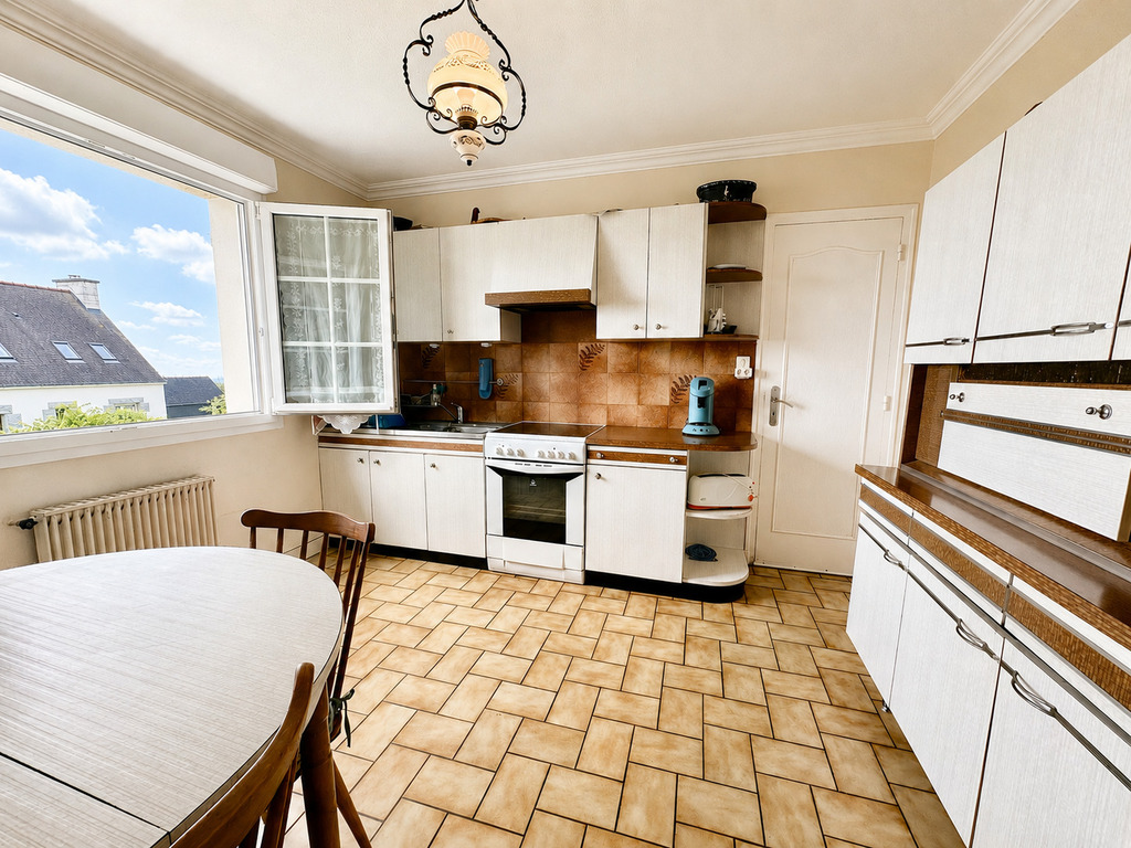 Cap Sizun – Plouhinec – Chaleureuse Maison avec Vue Mer & La Plage à Pied.