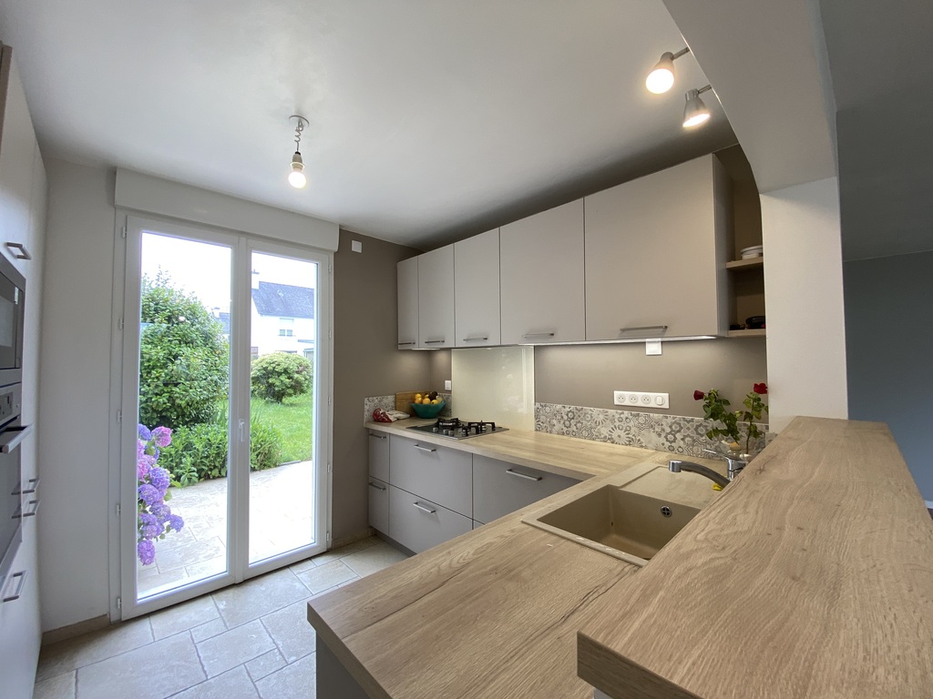 A Louer – Libre le 20 juin 2026 – Maison 77m² Quartier de la Tourelle avec jardin et Garage!