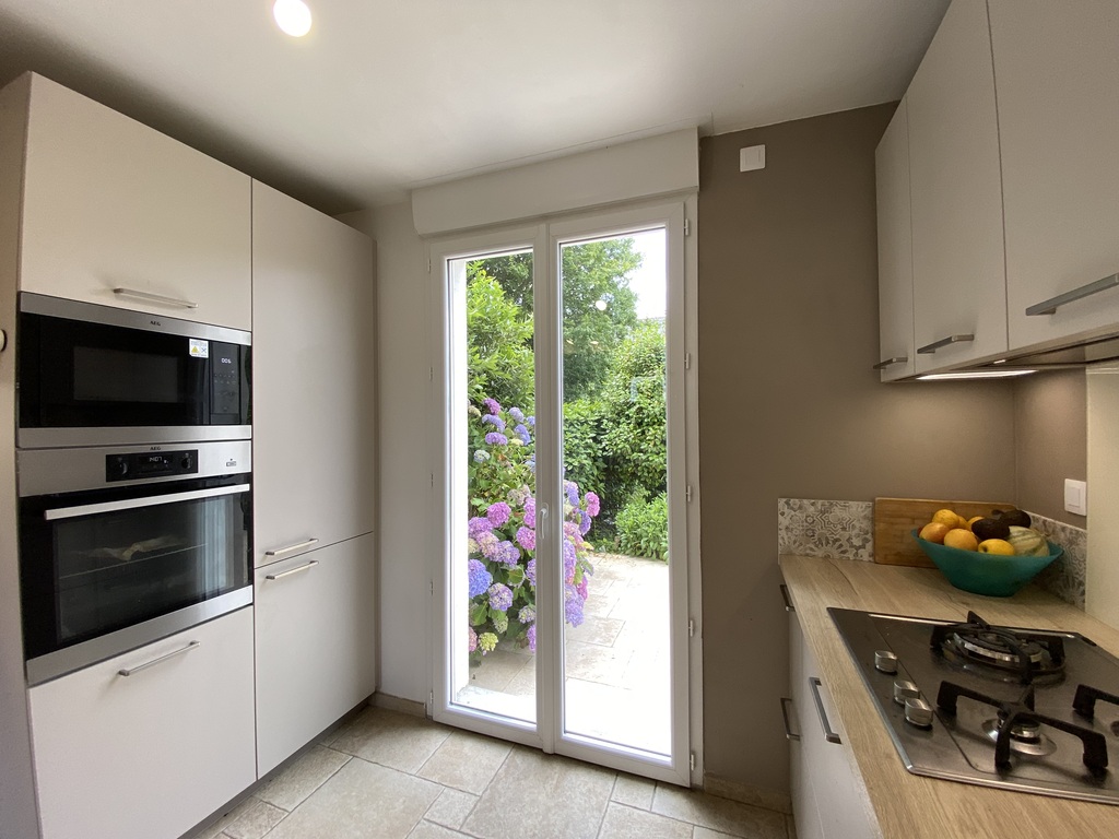 A Louer – Libre le 20 juin 2026 – Maison 77m² Quartier de la Tourelle avec jardin et Garage!