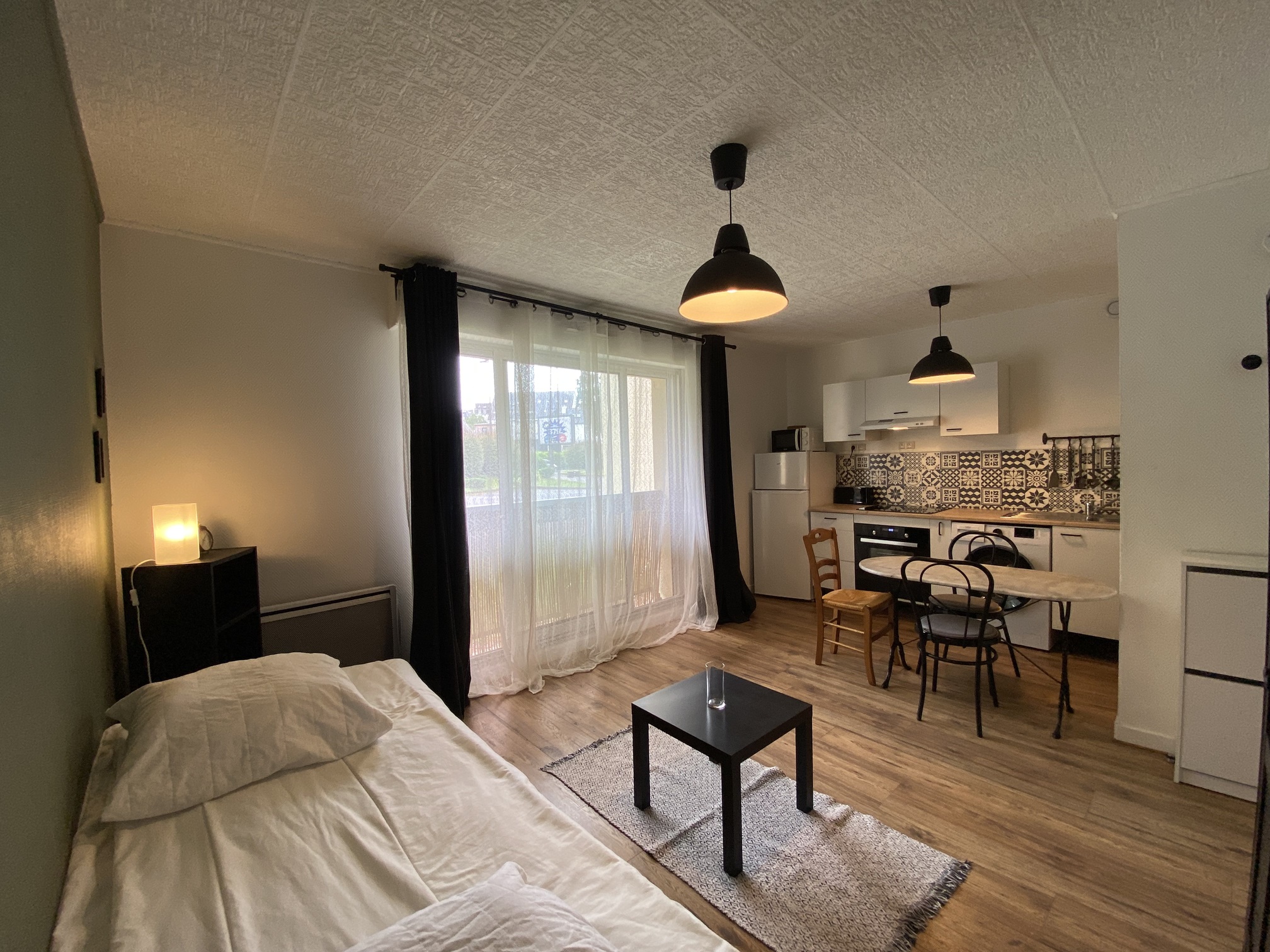 À louer – Libre immédiatement – Quimper Centre-ville accessible à pied, Studio MEUBLE !