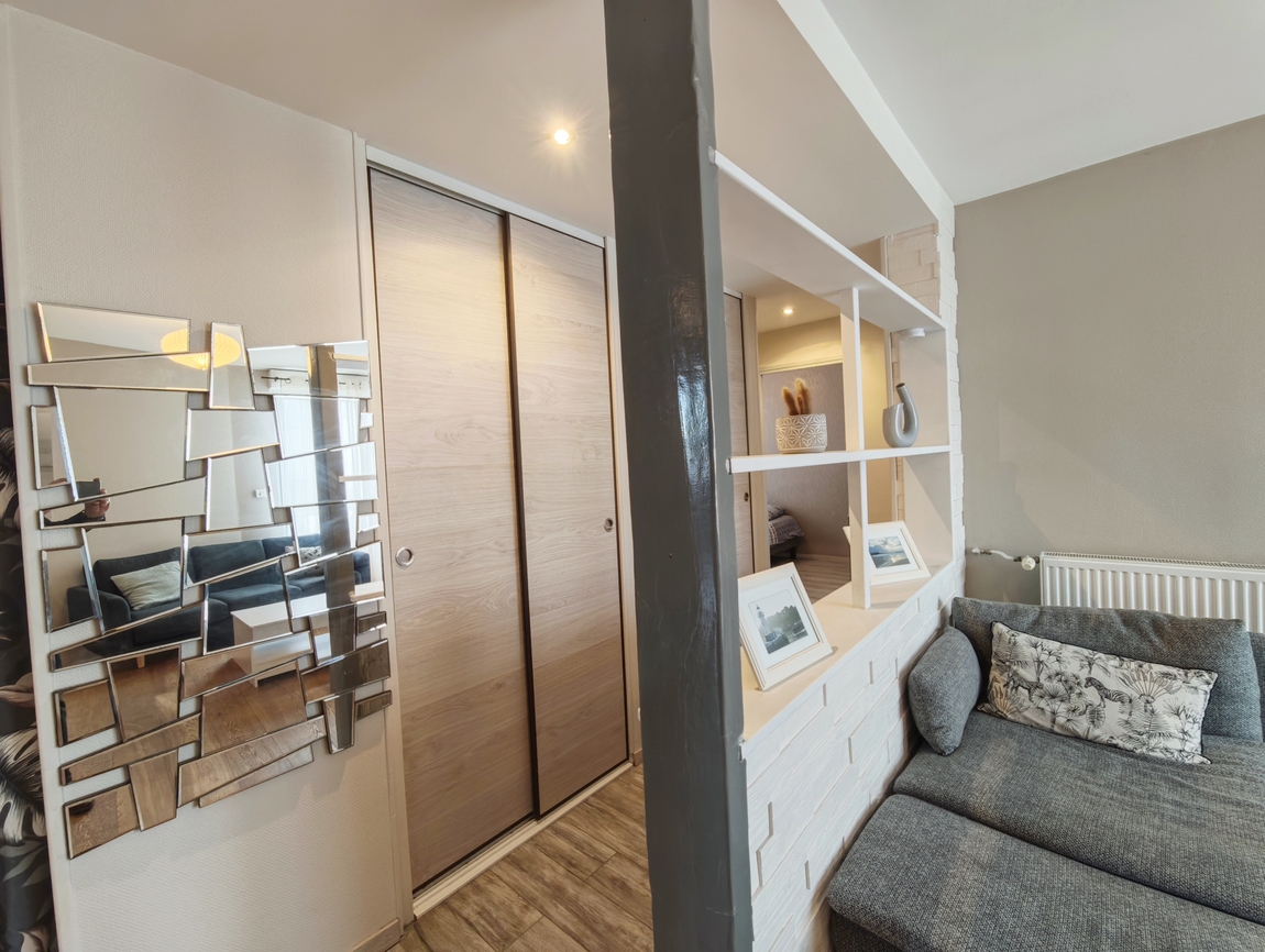 Quimper Sud. Appartement “Cosy” 3 Chambres (74 m2) Intégralement Rénové & Meublé.