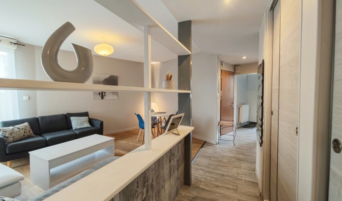 Quimper Sud. Appartement “Cosy” 3 Chambres (74 m2) Intégralement Rénové & Meublé.