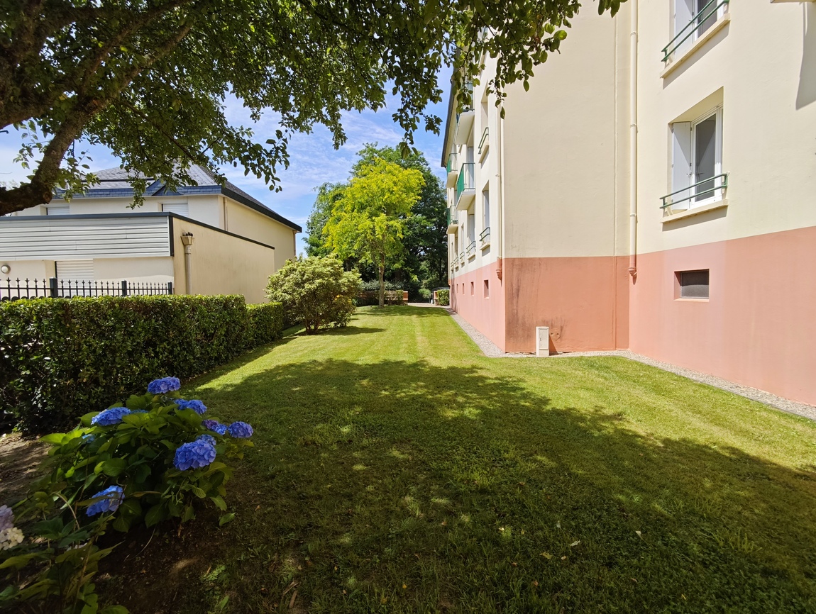 Quimper Proche Centre. Appartement T2 (43 m2) dans le Quartier Historique de Locmaria.