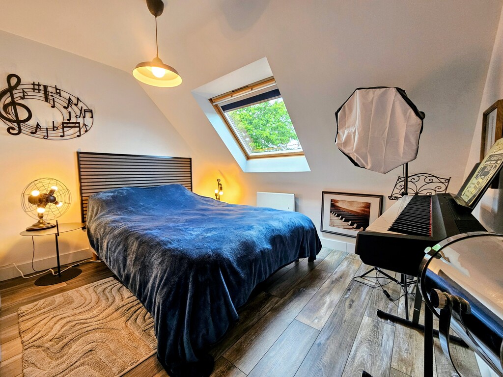 Quimper, centre ville à pied, Maison de 130 m² à la Rénovation Soignée & Qualitative