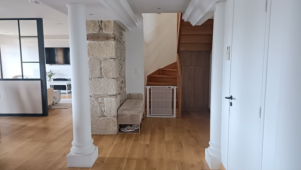 Quimper Centre Historique. Le Subtil Mélange de l’Ancien Associé au Contemporain pour Appartement