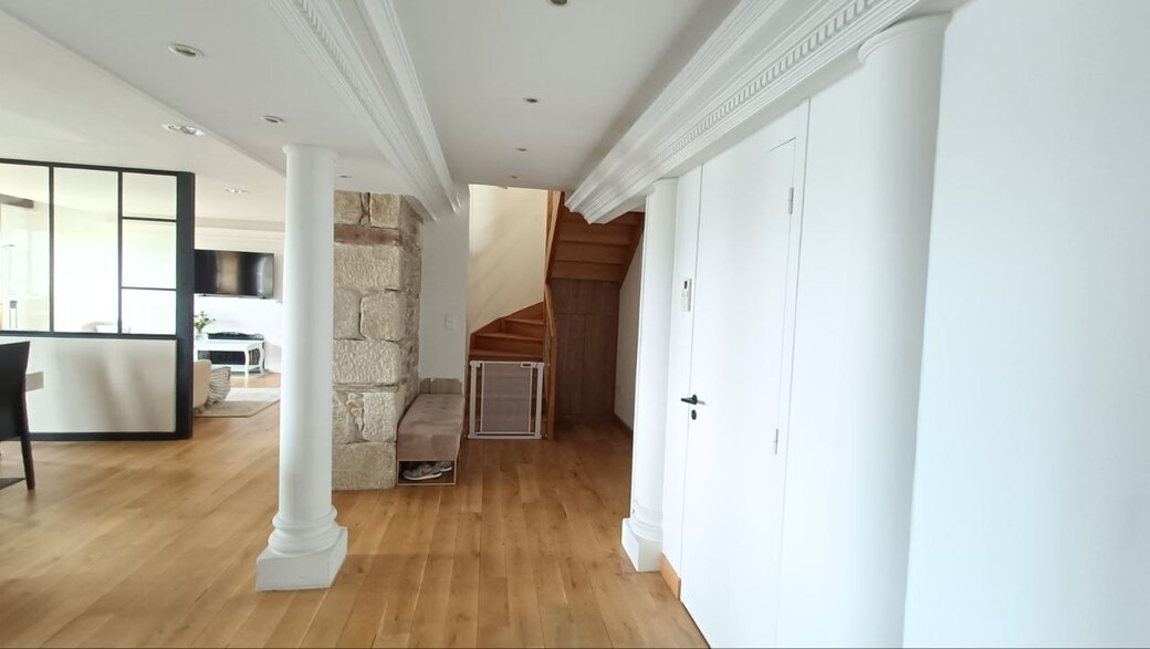 Quimper Centre Historique. Le Subtil Mélange de l’Ancien Associé au Contemporain pour Appartement