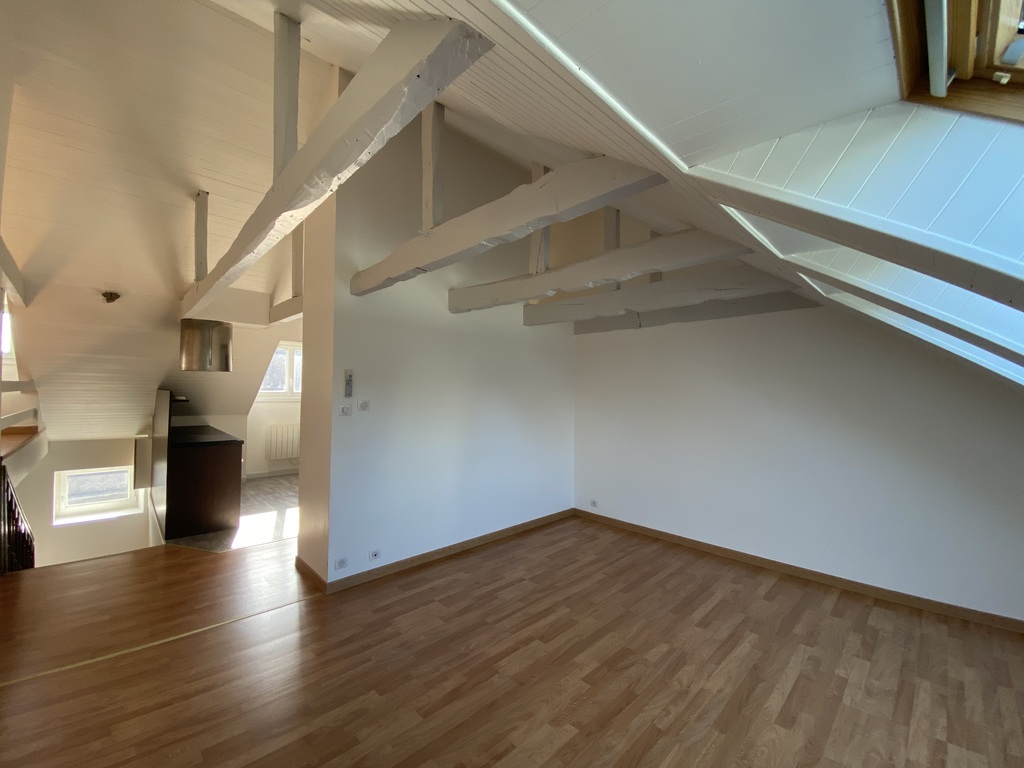 A Louer – Libre le immédiatement – Appartement T3 Au COEUR du Centre Ville de Quimper  !