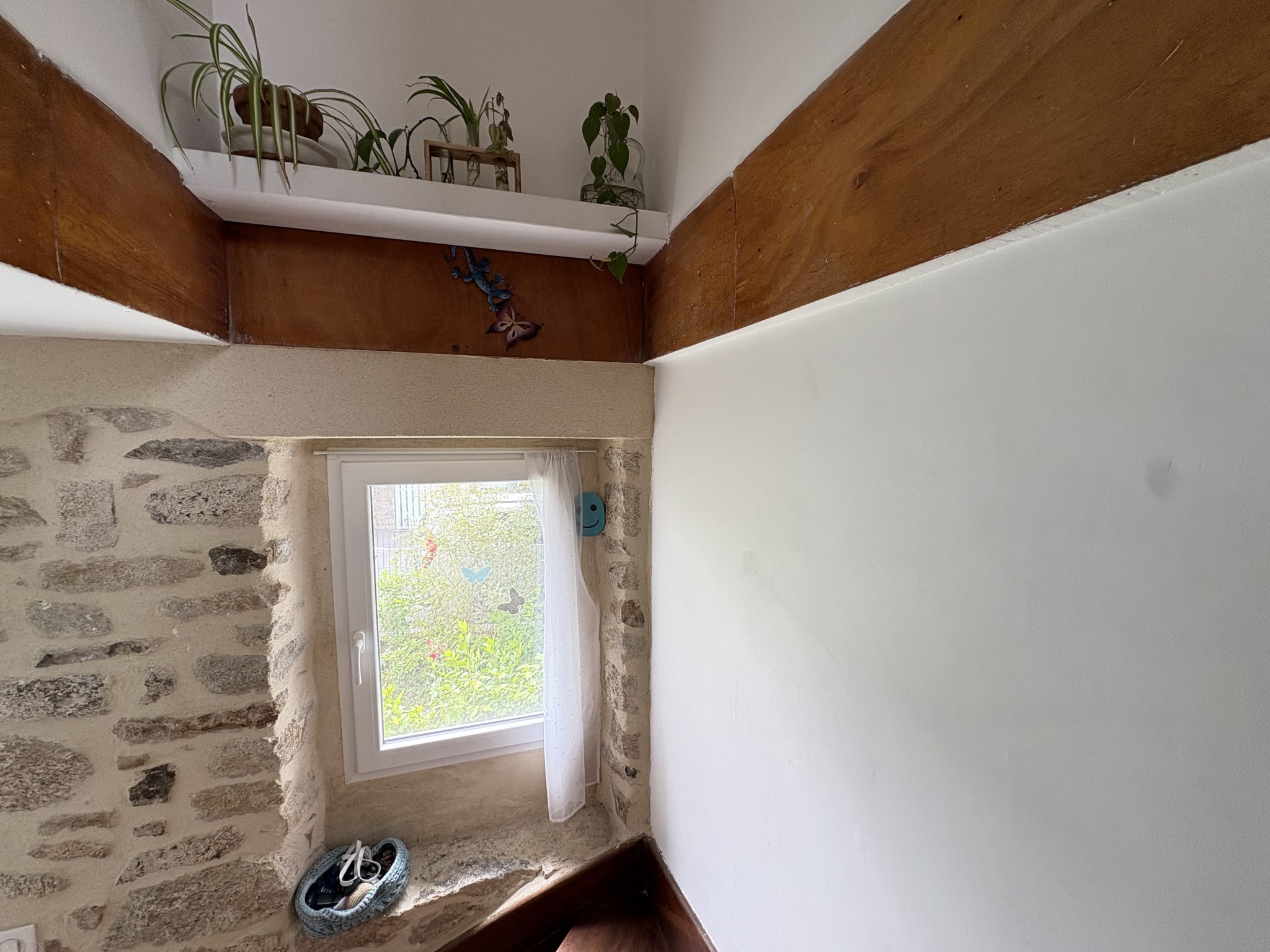 Quimper Manoir des Salles-Coup de Coeur Pour Cette Chaleureuse & Impeccable Maison de Ville de 120m² &  Son Jardin Clos.
