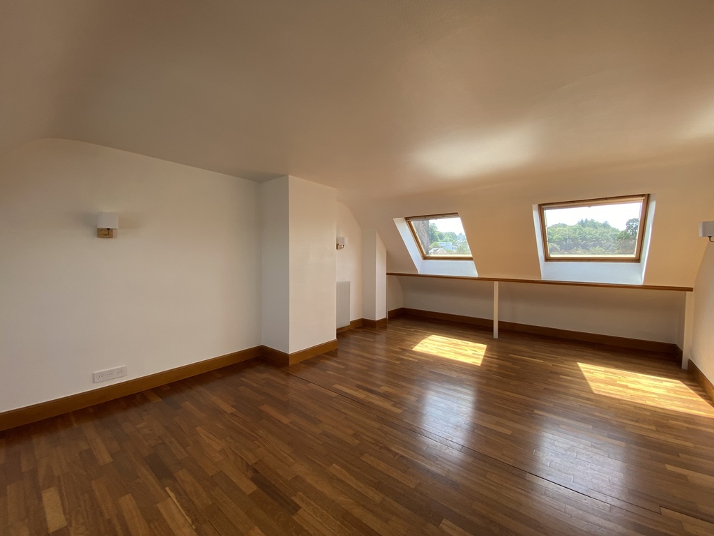 A Louer – Libre le immédiatement – Appartement T2 proche Centre Ville de Quimper Stationnement Privatif !