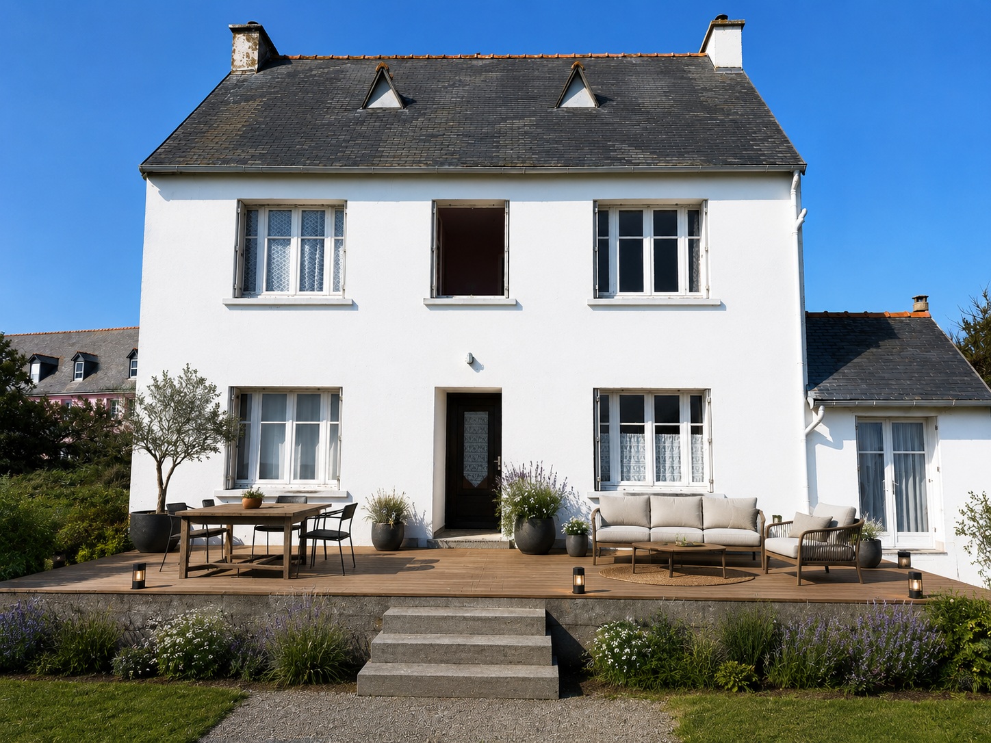 Ile de Sein – L’Emplacement Rêvé pour cette Maison de 110 m² avec Vue Mer
