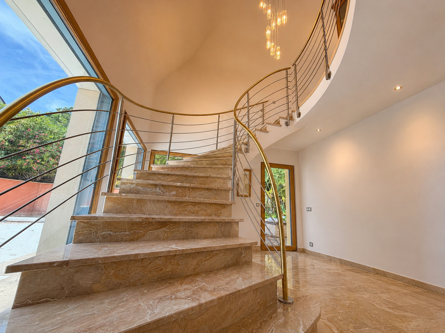 Exclusivité Agence , Quimper, Elégance Architecturale & Volumes (307m²) Pour Remarquable Propriété Avec Piscine
