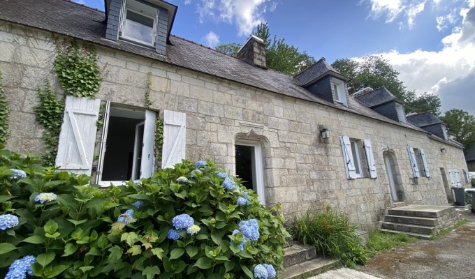 À louer – Libre immédiatement – Quimper Proche Quartier Moulin Vert , Charmante longère en Pierre !