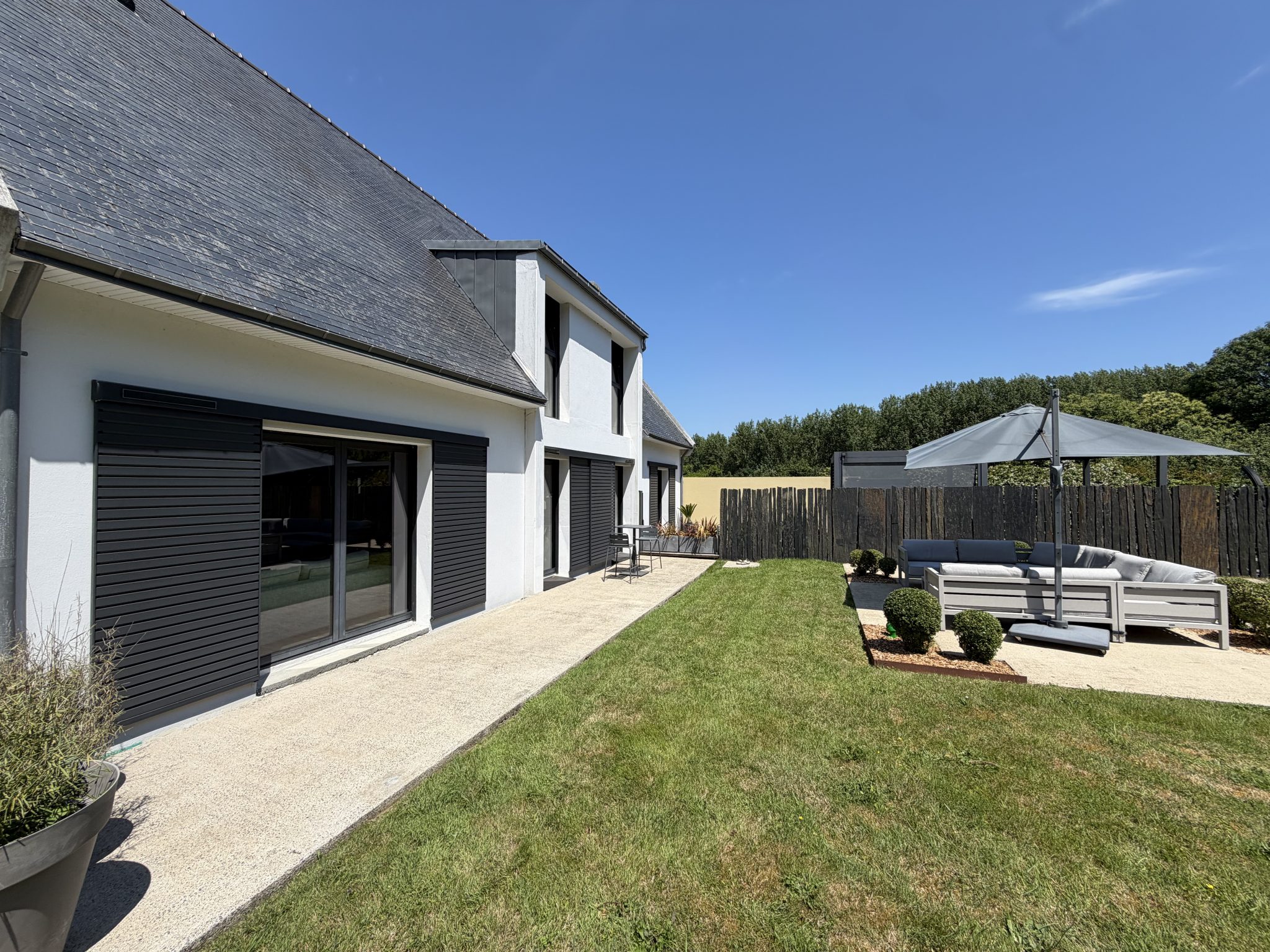 Finistère Sud – Entre Terre & Mer Propriété d’exception de 250 m² avec jardin de 2000 m²