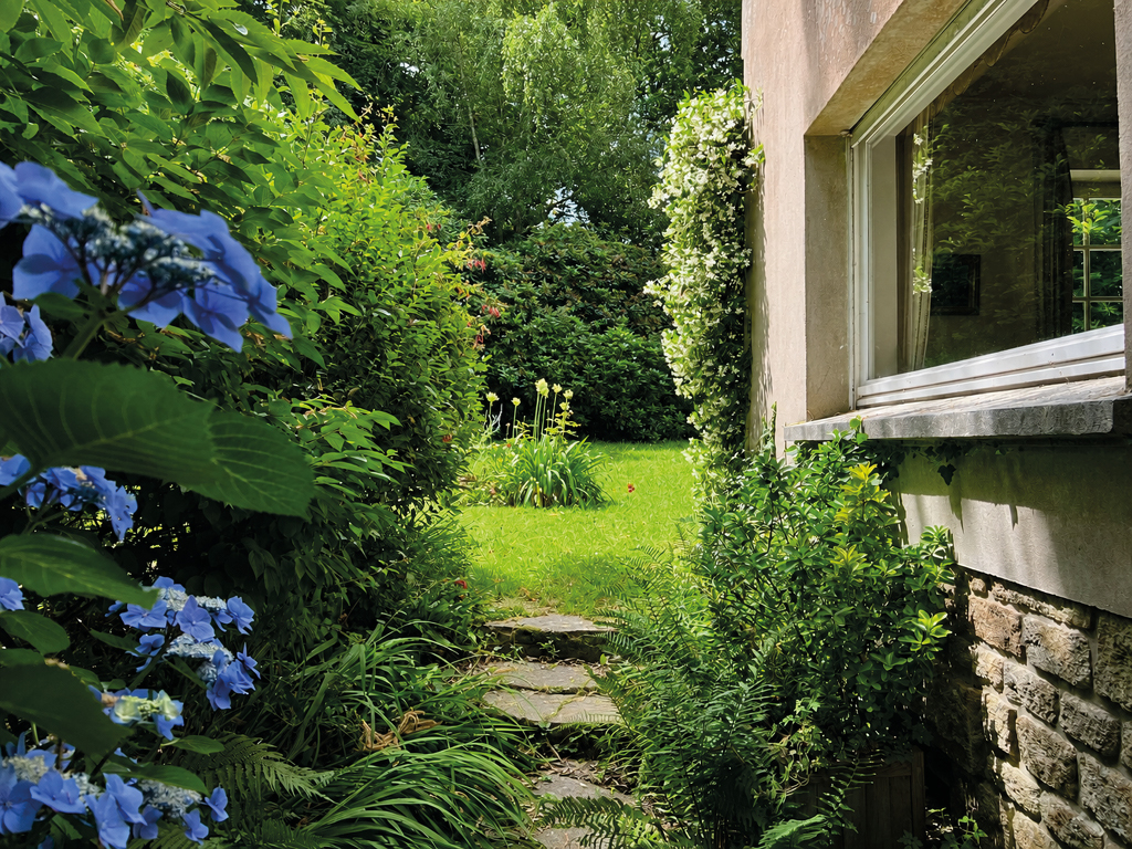 Douarnenez – L’Intemporelle Maison Bourgeoise Vue Mer & Jardin Intimiste à Deux Pas du Ris