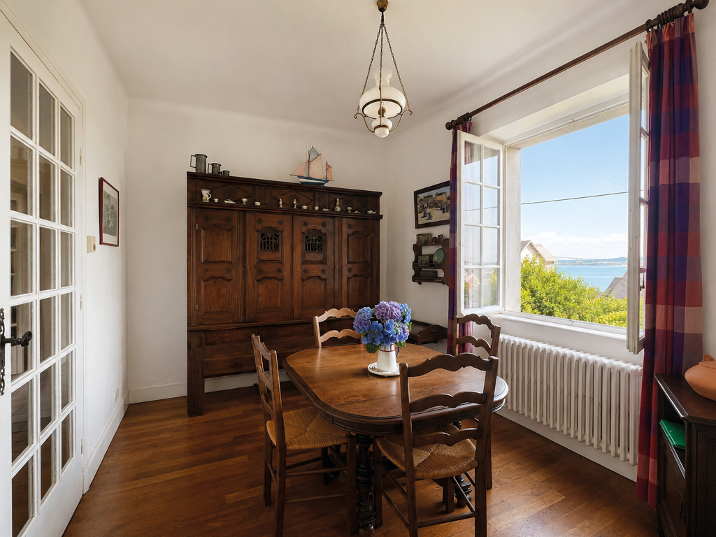 Douarnenez – L’Intemporelle Maison Bourgeoise Vue Mer & Jardin Intimiste à Deux Pas du Ris
