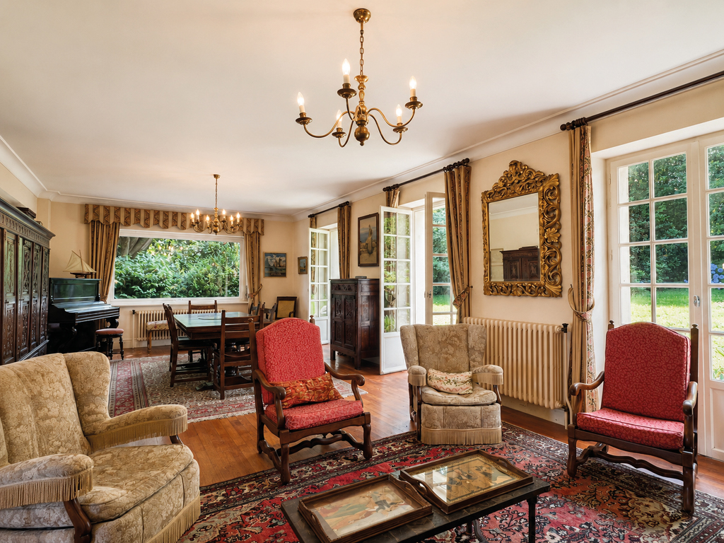 Douarnenez – L’Intemporelle Maison Bourgeoise Vue Mer & Jardin Intimiste à Deux Pas du Ris