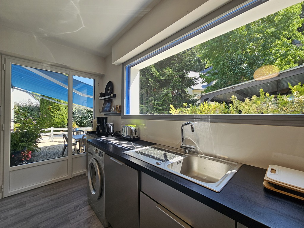 Exclusivité Agence ! PONT-AVEN, Au Coeur de la Cité des Peintres, Maison au Calme avec Parkings