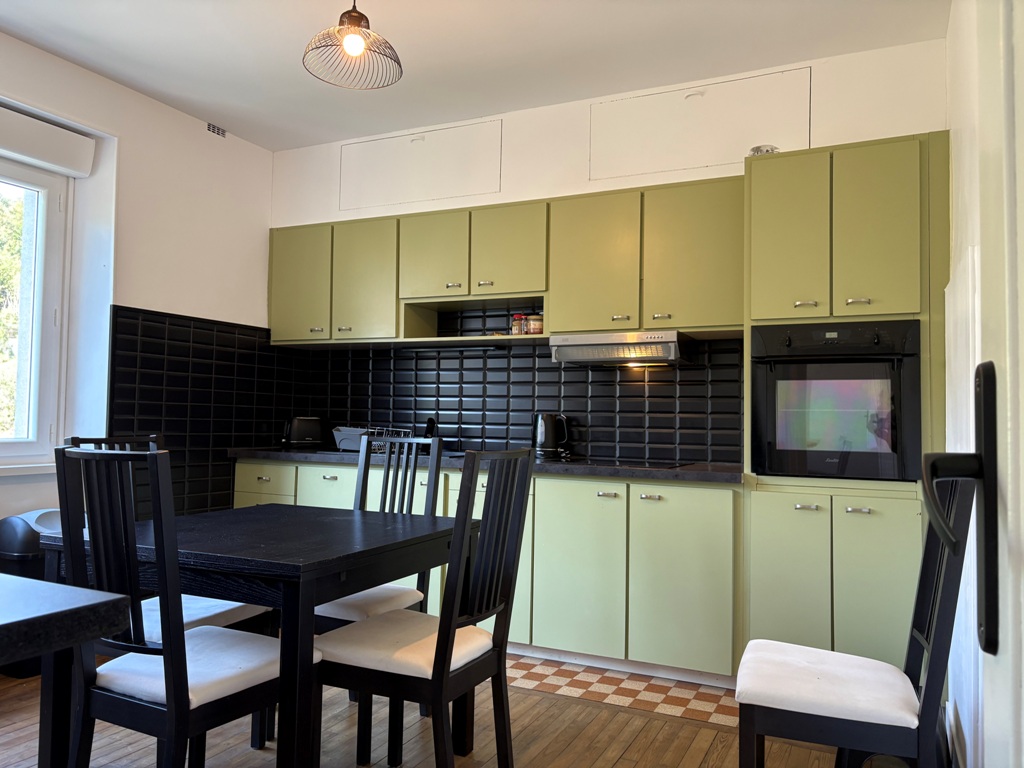 A Louer. Disponible. Quimper – 1 Chambre Meublée en Colocation dans Maison Rénovée !