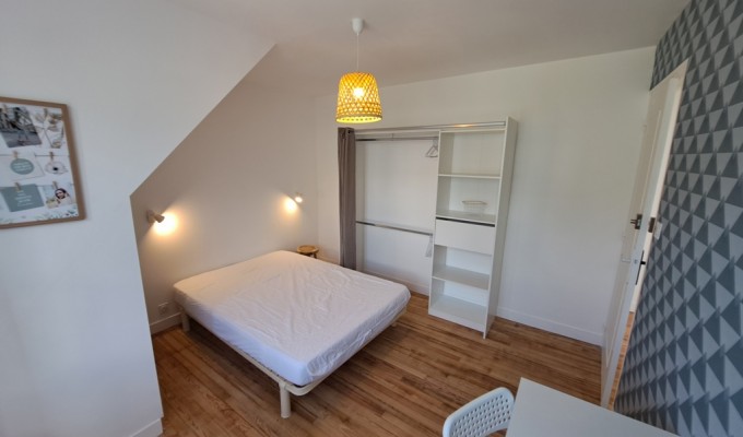 A Louer. Disponible. Quimper – 1 Chambre Meublée en Colocation dans Maison Rénovée !