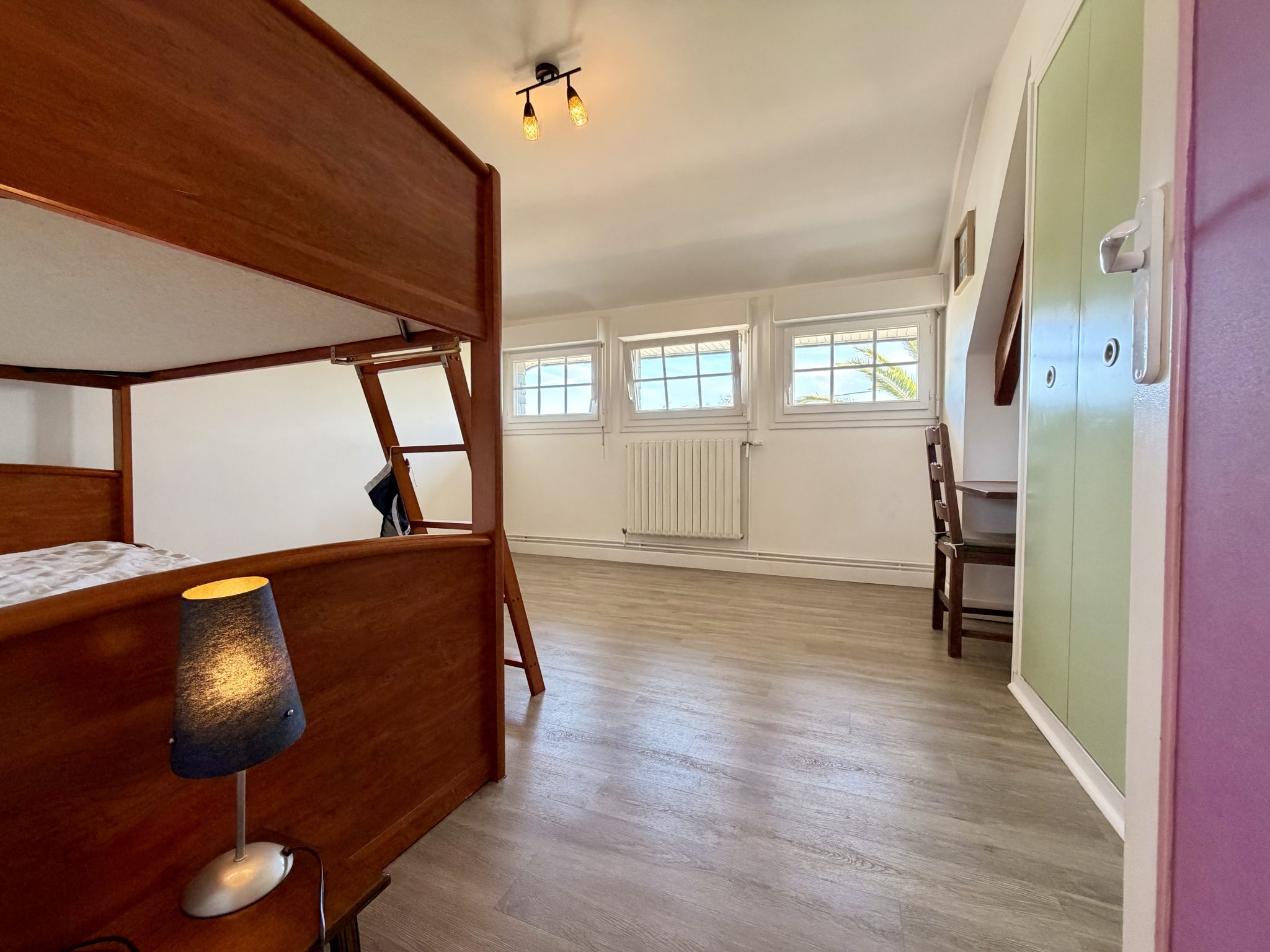 La Lumineuse & Soignée Traditionnelle de 150m² Dans Environnement Privilégié Sur Son Terrain Clos de 530m²