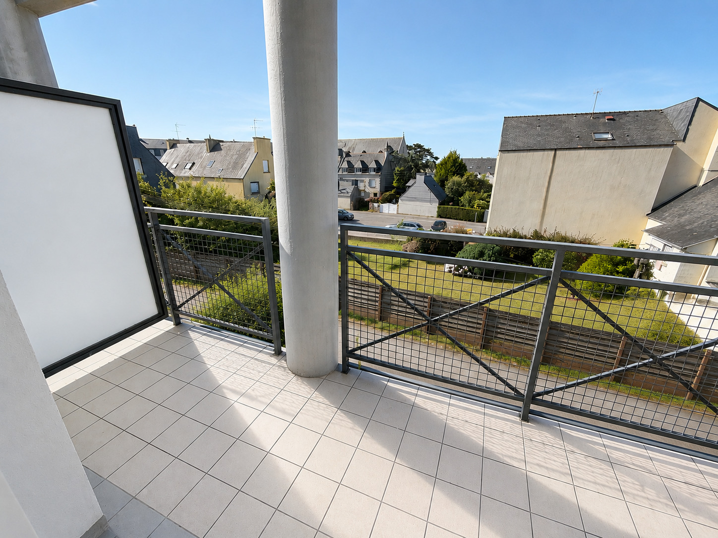 Kerfeunteun, Spécial  Investisseur ,Impeccable Duplex T1 bis  (36 m²) avec Terrasse & Parking