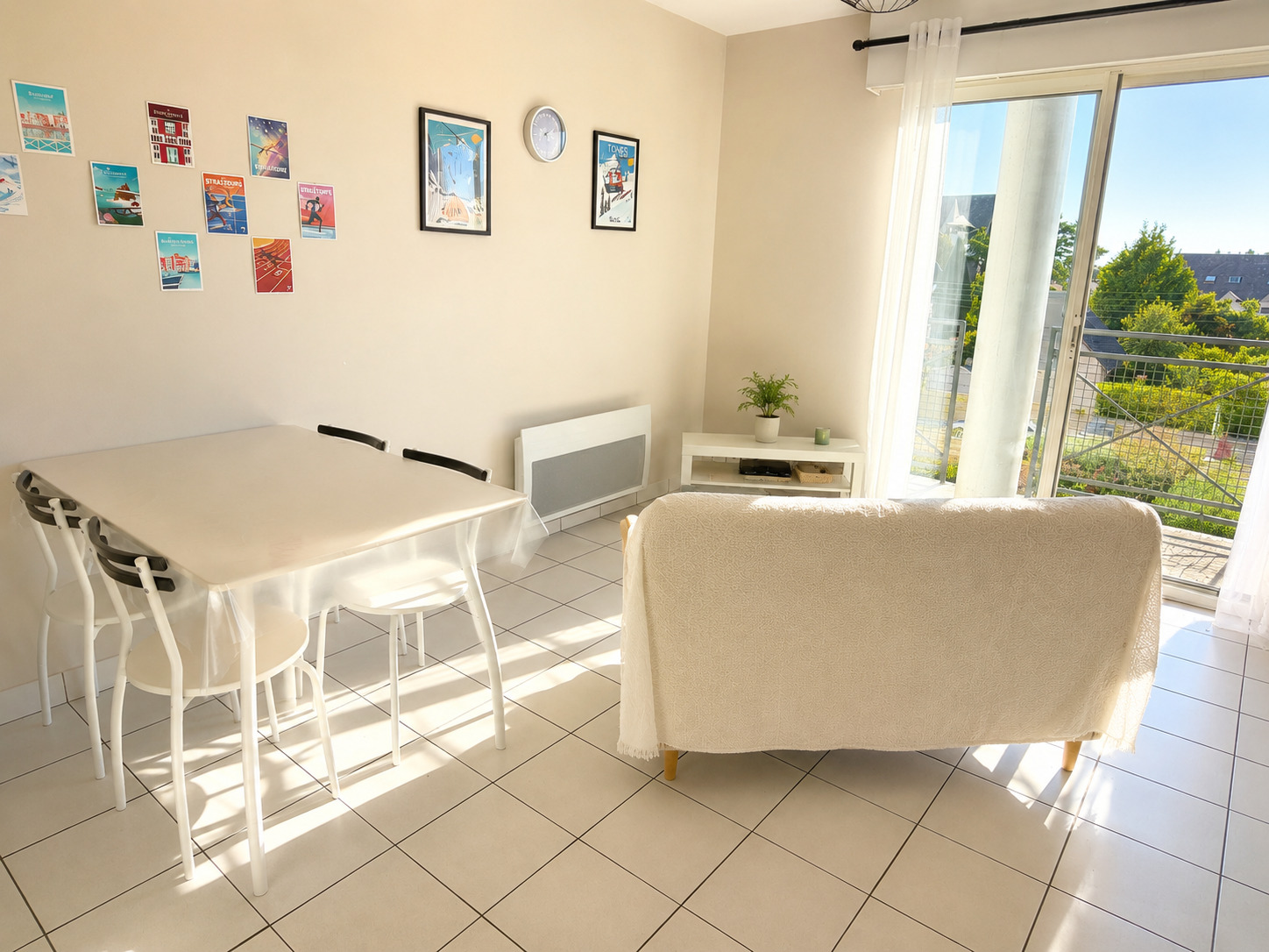 Kerfeunteun, Spécial  Investisseur ,Impeccable Duplex T1 bis  (36 m²) avec Terrasse & Parking