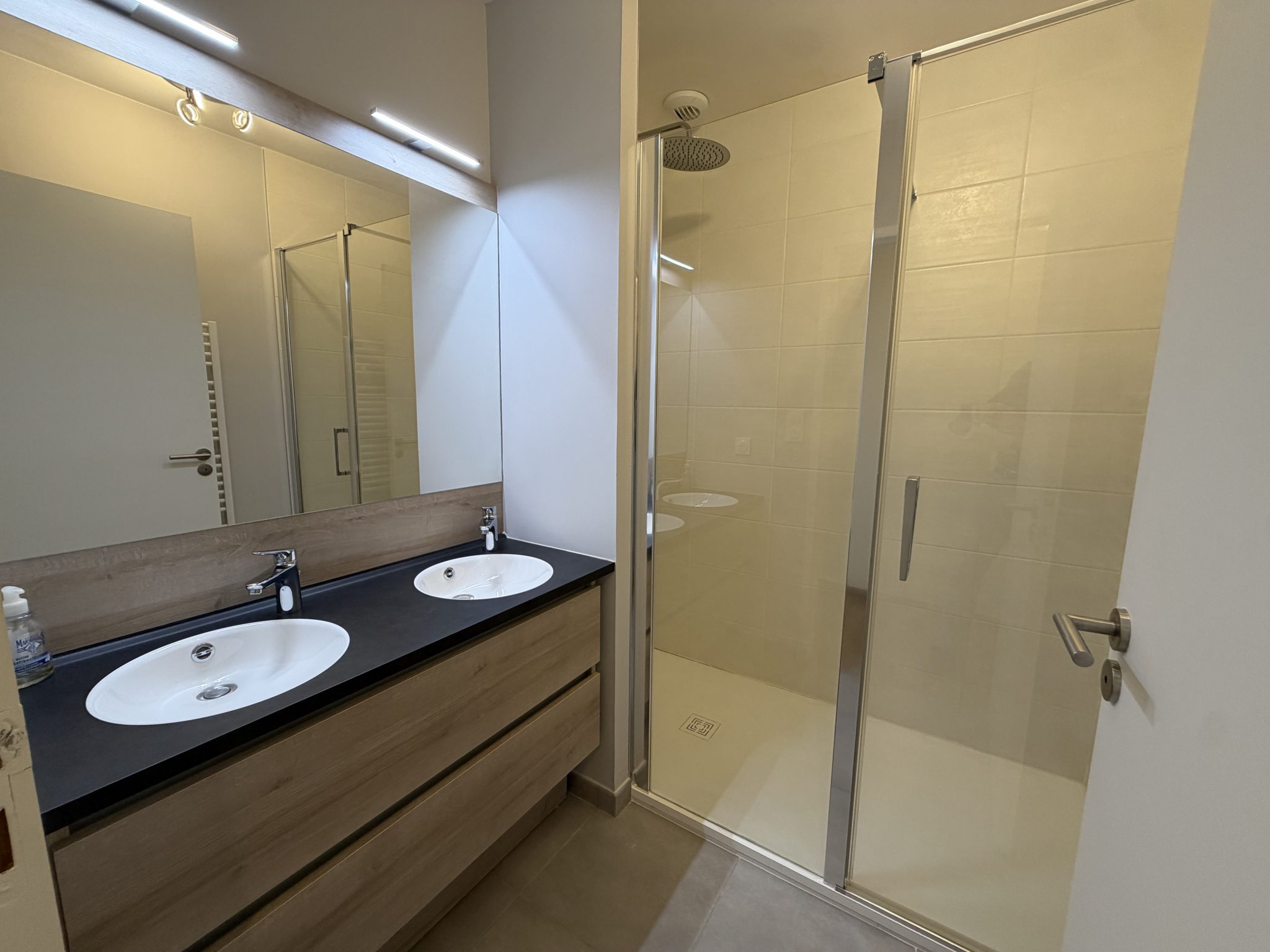 Quimper Centre Historique, L’appartement de 150m² avec Parking